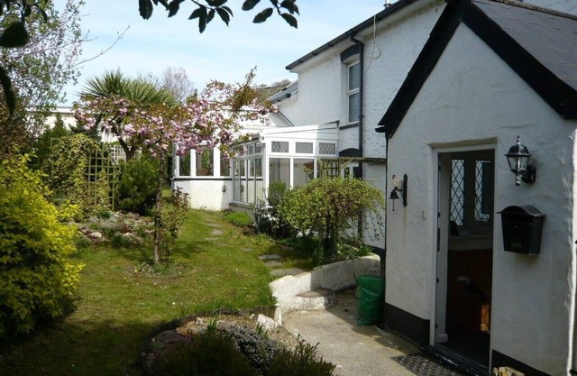 North Devon detatched holiday cottage