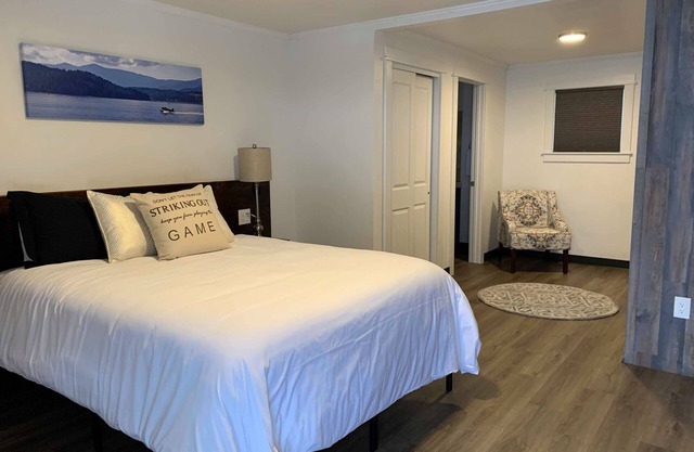 North Idaho Inn - Five