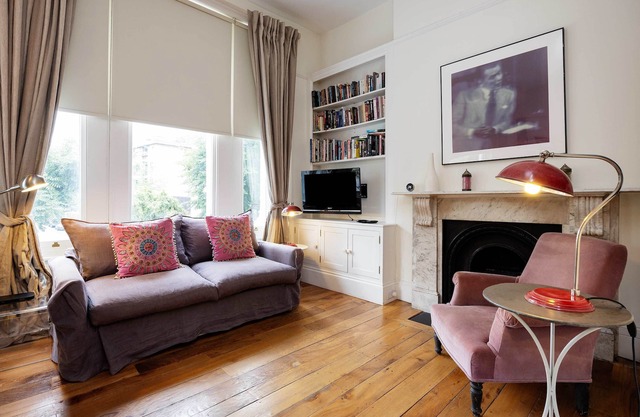 Notting Hill Chic, by Veeve