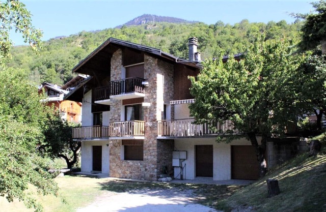 Nouvelle Annonce! Appartement a la Montagne Expose Plein sud 11km Courchevel