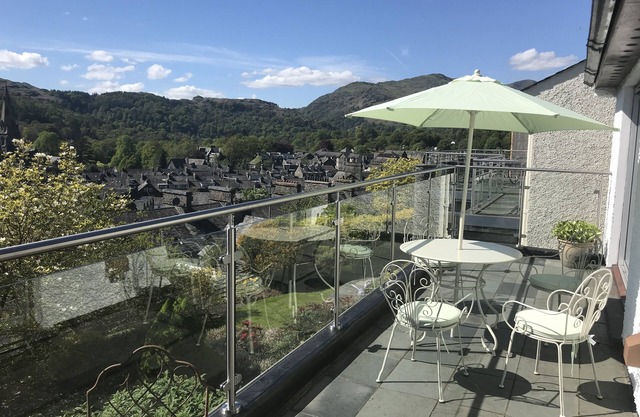 Nov/dec wks £120 per nt!Price Ambleside Sleep 6 Mountain View spa1pet Parking