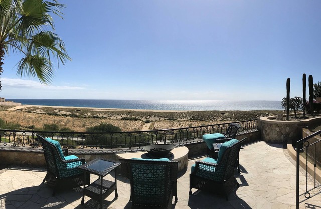 Novaispania Viceroy villa gorgeous Cabo San Lucas Private Nicklaus Golf Course