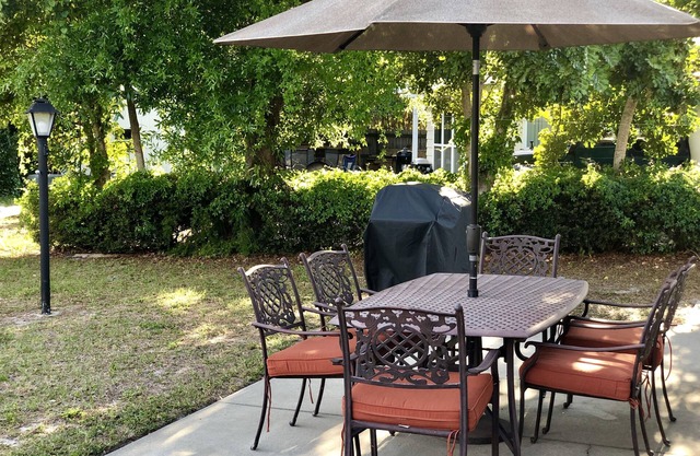 Now available! Spacious Private home, near beaches and all!