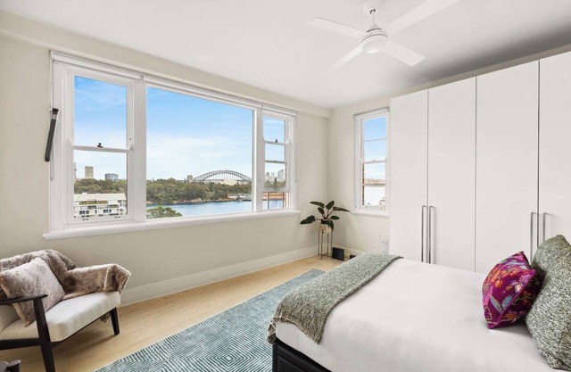 Oak Lane Embrace Spectacular Sydney Harbour Views