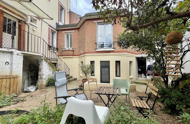 Oasis de Sérénité à Pom'Cannelle : Apartment with garden in Malakoff