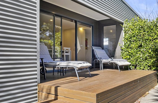 Oasis On Strand ~ Port Willunga - Immerse yourself in the serenity of your beachside haven