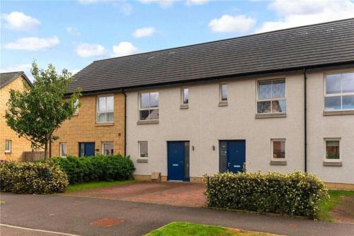 Oatlands Oasis-FREE PARKING-2 Minutes from M74