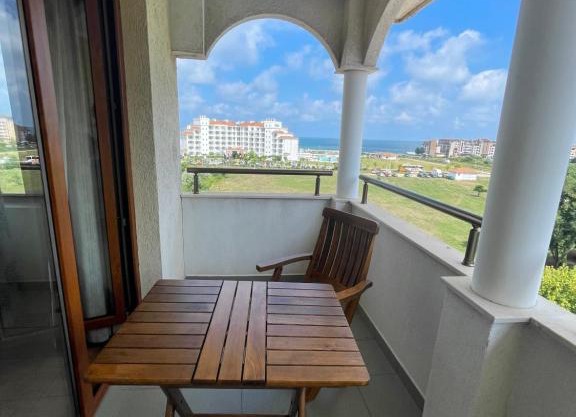 Obzor Sunny Holiday Apartament