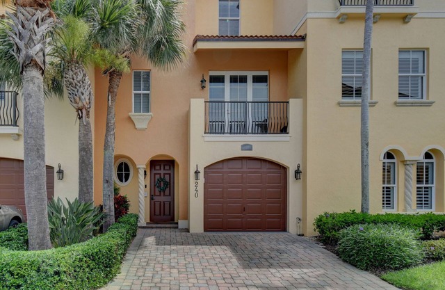 Ocean Bay Villa in Hutchinson Island!