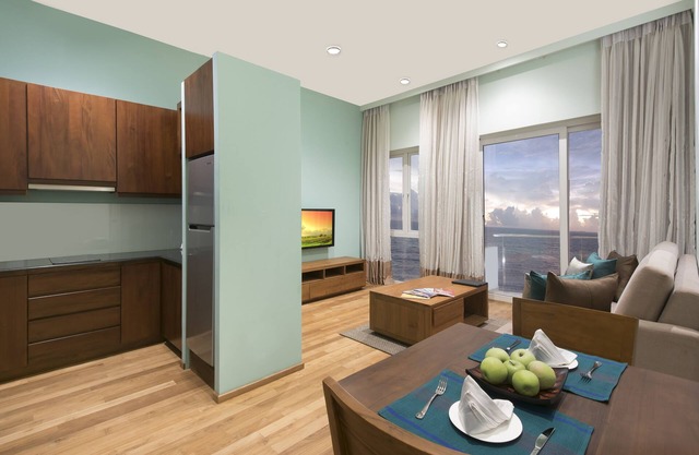 Ocean Edge Suites & Hotel Colombo