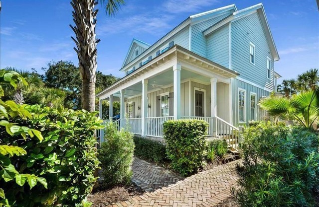 Ocean Oaks 15B: 4 BR, 3.5 BA in Jekyll Island, Sleeps 8