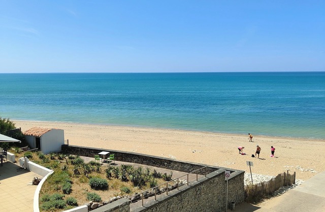 Ocean view apartment for rent for 4 people with all comforts