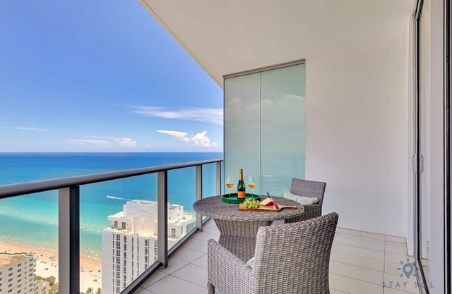 Ocean View Balcony|Beachfront Resort |Amazing Pool