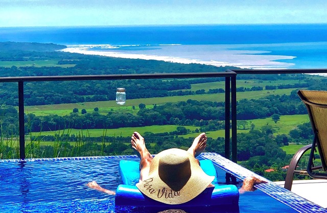 OCEAN VIEW MOUNTAIN JUNGLE VILLA