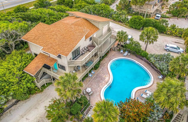 Ocean view townhome overlooking pool - Car Free Beach - Sea Dune Green Turtle C-10