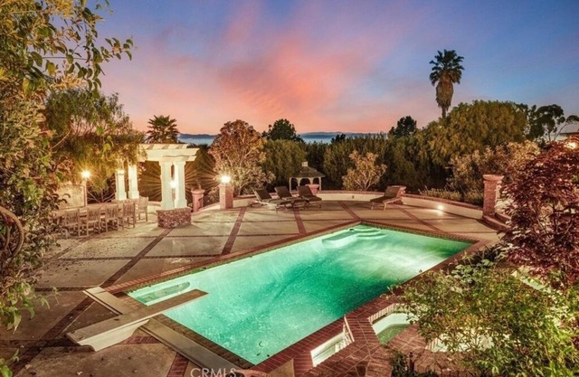 Ocean View luxury private 6300 sf 5 bed 7 bath ,resorts like 30000 sf backyard