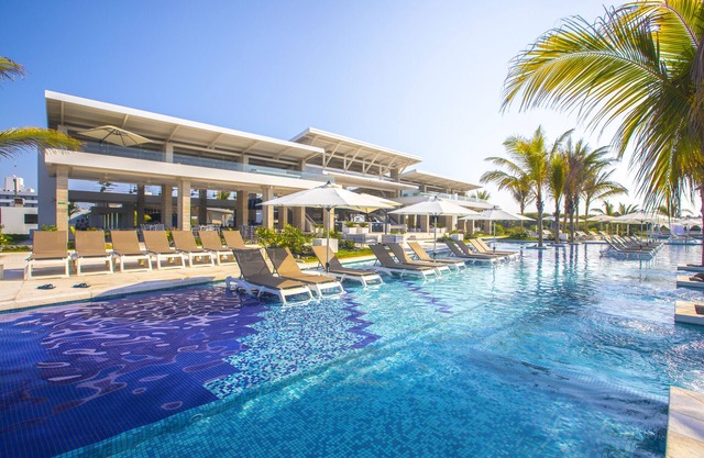 Oceana Resort & Conventions - All Inclusive