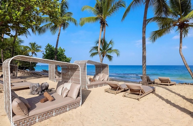 Oceanfront 3BR Suite near Parc a Beouf Beach! Outdoor Pool with Scenic Views!