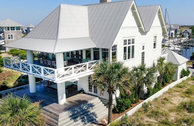 Oceanfront 5 bedroom located in Harbour Village on Bald Head Island