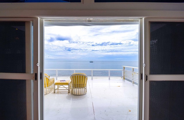 Oceanfront 6 Bedroom Twin Villas OV6