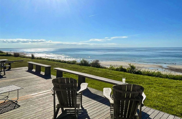 Oceanfront home with private beach, large deck, & washer/dryer - dog-friendly
