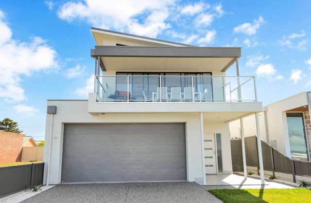 Oceanfront on Franklin - 35A Franklin Pde, Encount