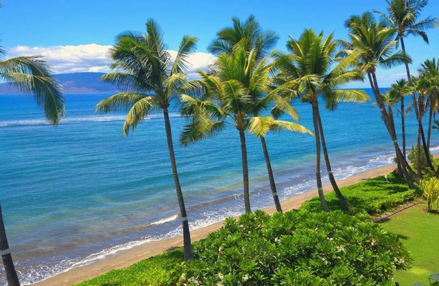 Oceanfront Serenity – 4th Floor Dream at Lahaina Shores