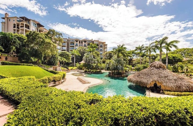 ✧ Oceanview Escape ✧ Large Pool and 24/7 Security!