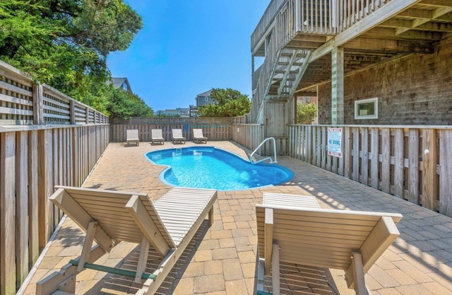 Oceanview Home w/Private Pool, Hot Tub, Elevator, Game Room, Boardwalk to Beach