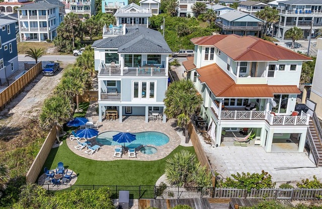 OCTOBER SPECIALS & THANKSGIVING OPEN! 5BR OCEANFRONT, HEATED POOL, GAME ROOM.