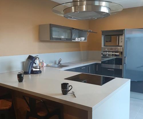 OF08 - Maison entre mer et forêt