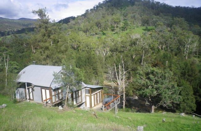 Off the Grid Eco Lodge