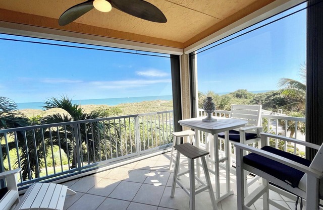 OH 1024 Ocean Front - Welcome To Paradise!