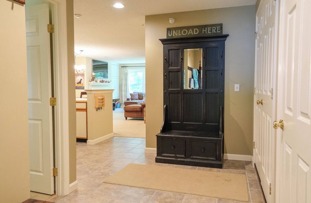 Okemo 3-bedroom Condo - Ski In/Ski Out at Winterplace