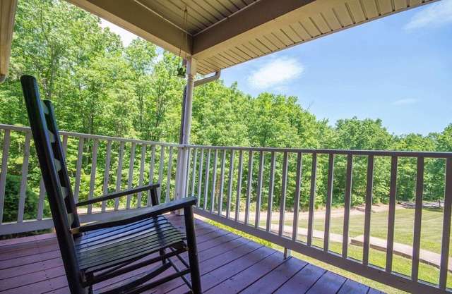 Old Wagon Lodge In Shenandoah Woods - Starlink Satellite Wi-Fi