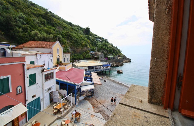 Ombrina-Mimì sul Mare. Apartmet with private beach