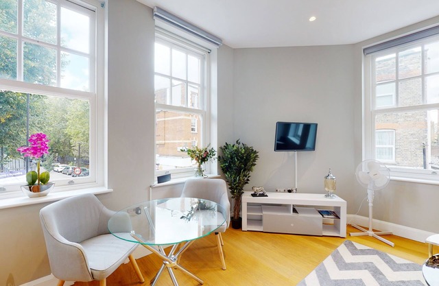 one bedroom stunning Marylebone apartment