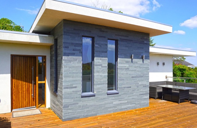 One Tennyson Apartment - an apartment that sleeps 6 guests in 3 bedrooms