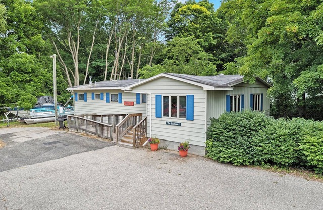 Onekama Vacation Home near Portage Lake