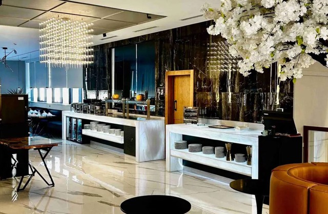 ONYX By Luna Hotel