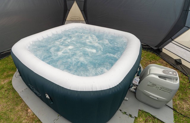 Open Mind Property - Hottub, Sleeps10 & Parking