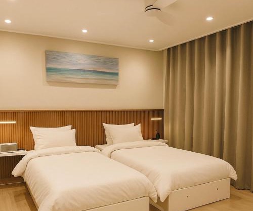 OPEN- near Seoul Station, Myeongdong, Itaewon, N seoul tower for 4 Guests