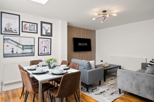 Open plan living I Extended stays I free parking