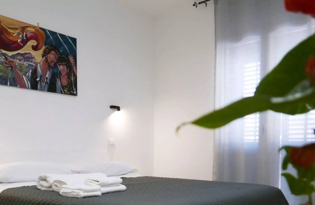 Opera Boutique Rooms