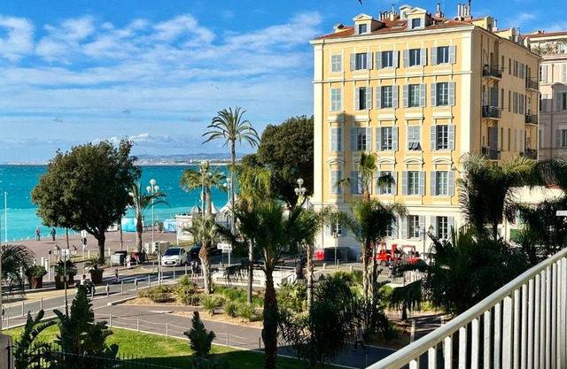 OPERA PROMENADE 4 Brand-new! 4 rooms next to beach balcony sea view
