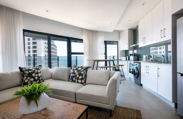Opulent Oceans Apartment 2505 with Sea Views