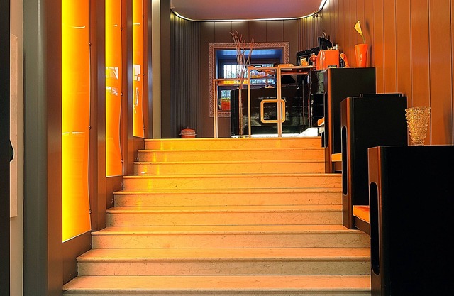 Orange Hotel