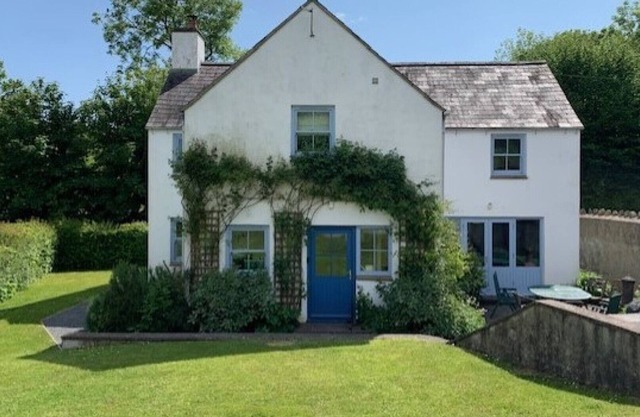 Orchard Cottage - Three Bedroom House, Sleeps 6