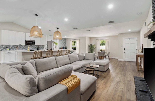 Orlando 4BR Home! w/EV Charger & Spacious Yard