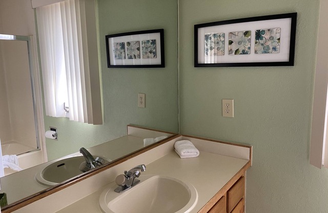 Osage Vista Spacious Two Bedroom 2 bath Floor Plan with a great Lake View.